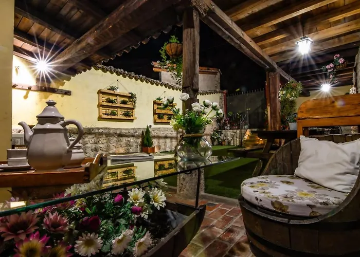 La Mora Cantana 펜션 *